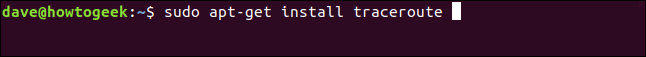 El comando "sudo apt-get install traceroute" en una ventana de terminal.
