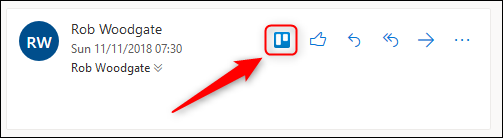 Un correo electrónico con la acción de Trello visible