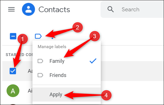 Agrega contactos a un grupo existente.  Haga clic en el contacto, haga clic en el icono de etiqueta azul, seleccione el grupo y luego haga clic en "Aplicar" para agregarlo al grupo.