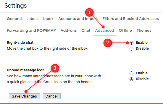 Haga clic o toque "Avanzado", habilite la opción "Chat del lado derecho" y luego haga clic o toque "Guardar cambios".