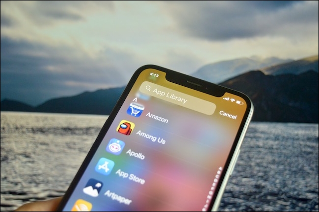 La pantalla de búsqueda de la biblioteca de aplicaciones en iOS 14.