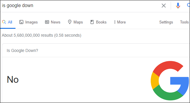 "No" en respuesta a "¿Está Google Down" en la barra de búsqueda.