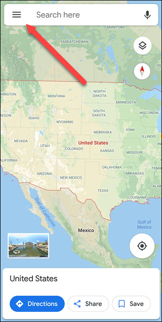 Aplicación de Google Maps con una flecha que apunta al menú de hamburguesas