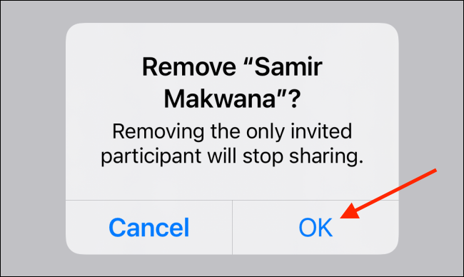 Toque "Aceptar" para confirmar y eliminar un contacto de una lista compartida.