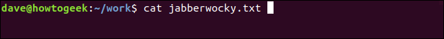 cat jabberwocky.txt en una ventana de terminal