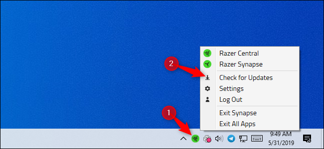Opción de comprobación de actualizaciones de Razer en el área de notificación