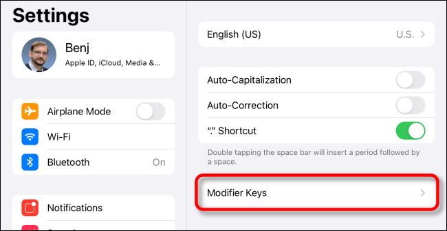 Toque "Teclas modificadoras" en la configuración del teclado del iPad.