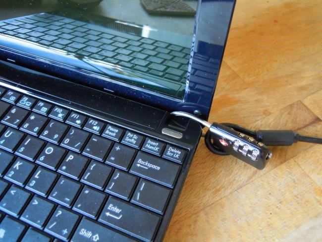 laptop-con-cable-candado