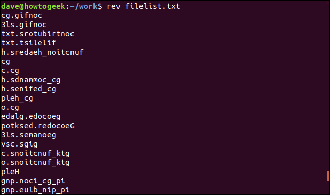 "rev filelist.txt" en una ventana de terminal.