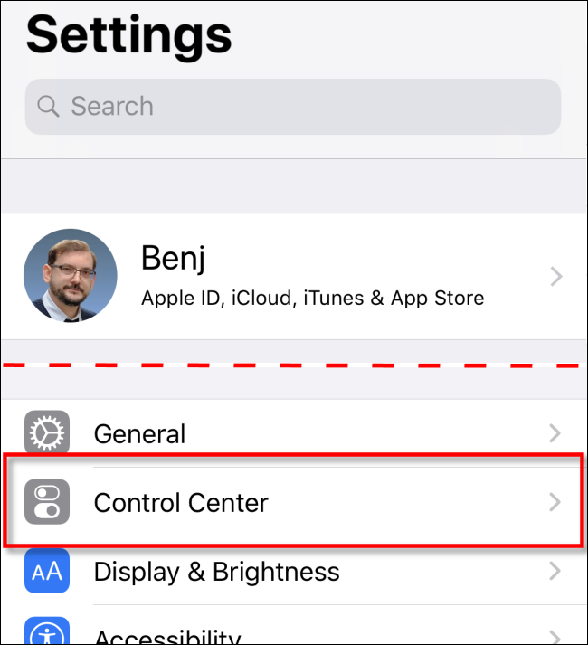 Seleccione Centro de control en Configuración en iOS