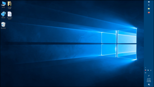 La barra de tareas en orientación vertical en Windows 10