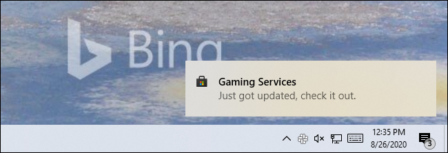 Una notificación de la tienda en Windows 10 que dice una aplicación "Acabo de actualizar, compruébalo".