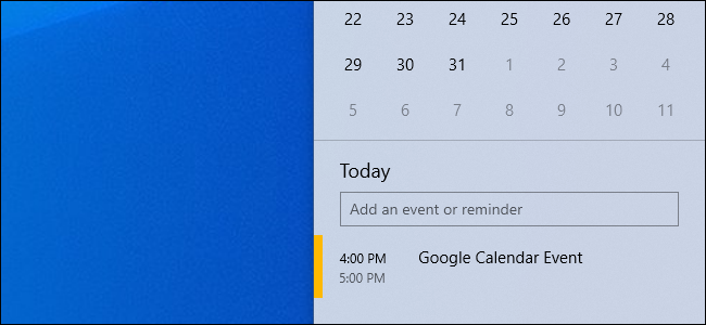 Un evento de Google Calendar en la ventana emergente del calendario de la barra de tareas de Windows 10.