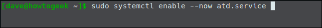 El comando "sudo systemctl enable --now atd.service" en una ventana de terminal.