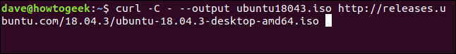 curl -C - --output ubuntu18043.iso http://releases.ubuntu.com/18.04.3/ubuntu-18.04.3-desktop-amd64.iso en una ventana de terminal