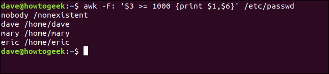 El comando "awk -F: '$ 3> = 1000 {print $ 1, $ 6}' / etc / passwd" en una ventana de terminal.