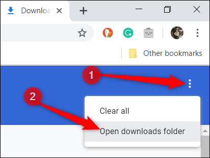 Abra la carpeta de descargas haciendo clic en los tres puntos y luego en "Abrir carpeta de descargas".