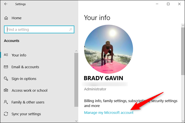 Debajo de su imagen, haga clic en "Administrar mi cuenta de Microsoft".