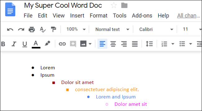 Líneas de una lista en Google Docs en diferentes colores de fuente.