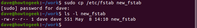 cp / etc / fstab new_fstab en una ventana de terminal