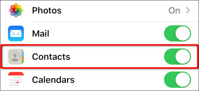 Toque la palanca junto a "Contactos" para habilitarlo.