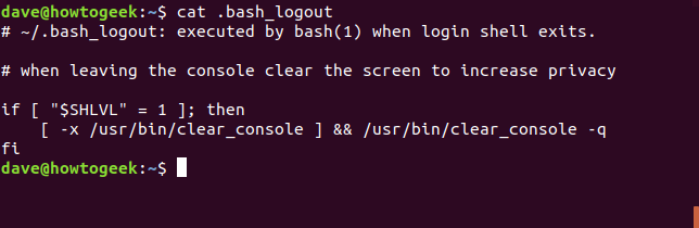 comando cat .bash_logout en una ventana de terminal