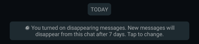 Nota de mensajes que desaparecen en el chat de WhatsApp