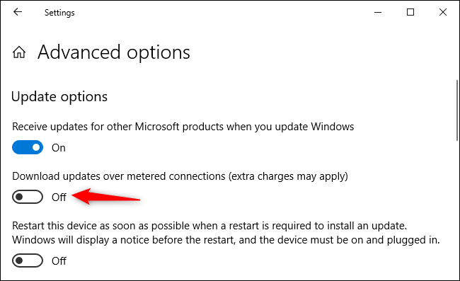 Asegúrese de que la opción "Descargar actualizaciones a través de conexiones medidas" esté desactivada.