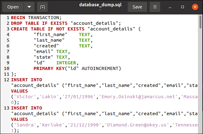 Un archivo de volcado de base de datos SQL en el editor gedit