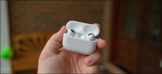 Estuche abierto Apple AirPods Pro