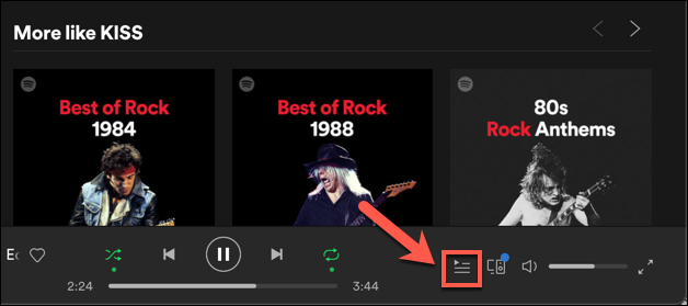 Para ver su cola de reproducción en el cliente de escritorio de Spotify o la aplicación web, presione el icono "Cola" en la esquina inferior derecha.