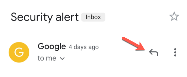 Presiona "Responder" (o el ícono de menú de tres puntos> Reenviar) para responder (o reenviar) una cadena de correo electrónico existente en Gmail.