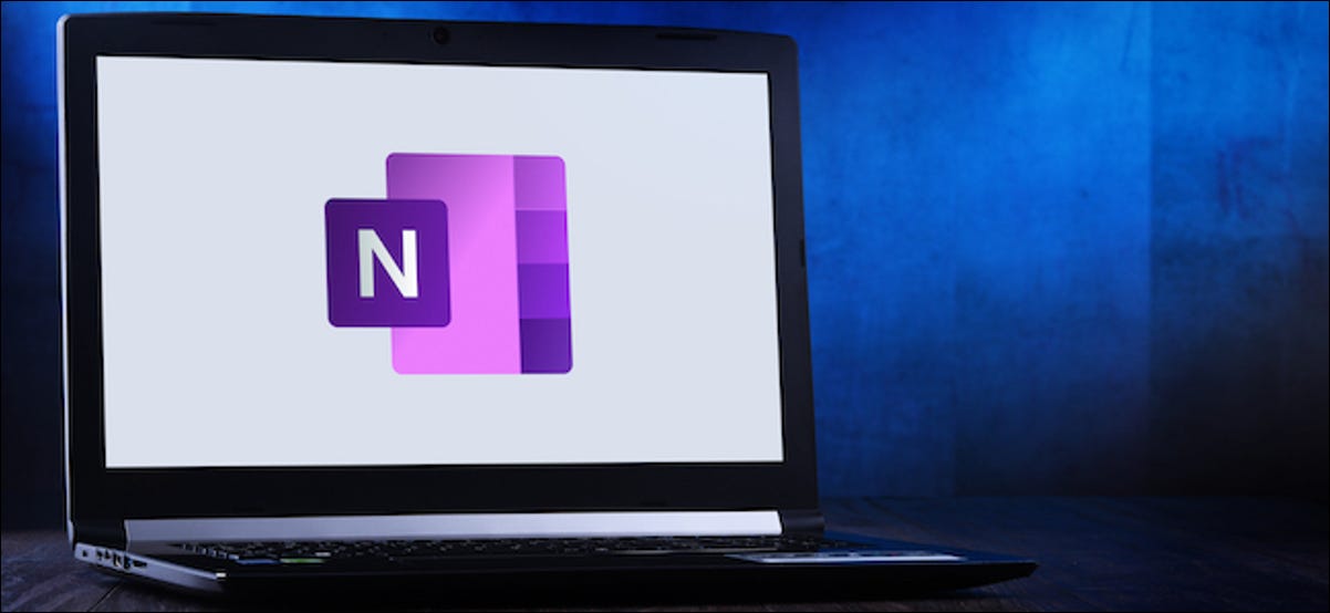 Logotipo de Microsoft OneNote en una computadora portátil