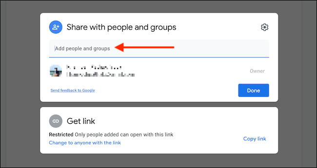 Elija el cuadro de texto "Agregar personas y grupos" para invitar a personas mediante la dirección de correo electrónico. 