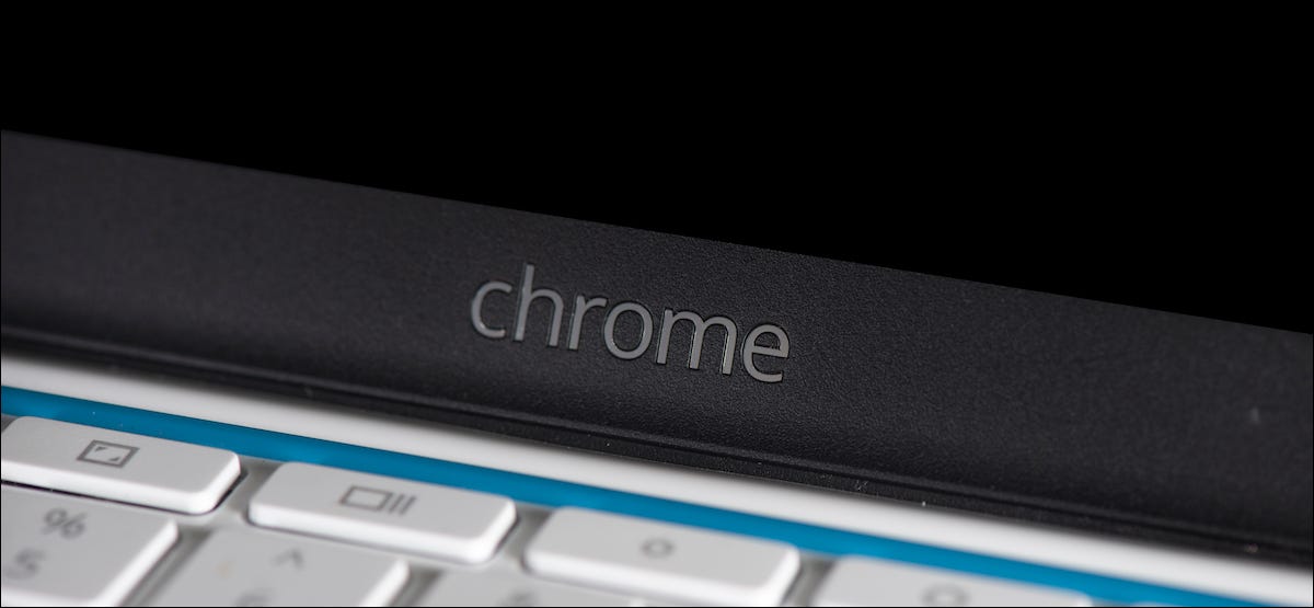 Logotipo de Chrome en un Chromebook de Google
