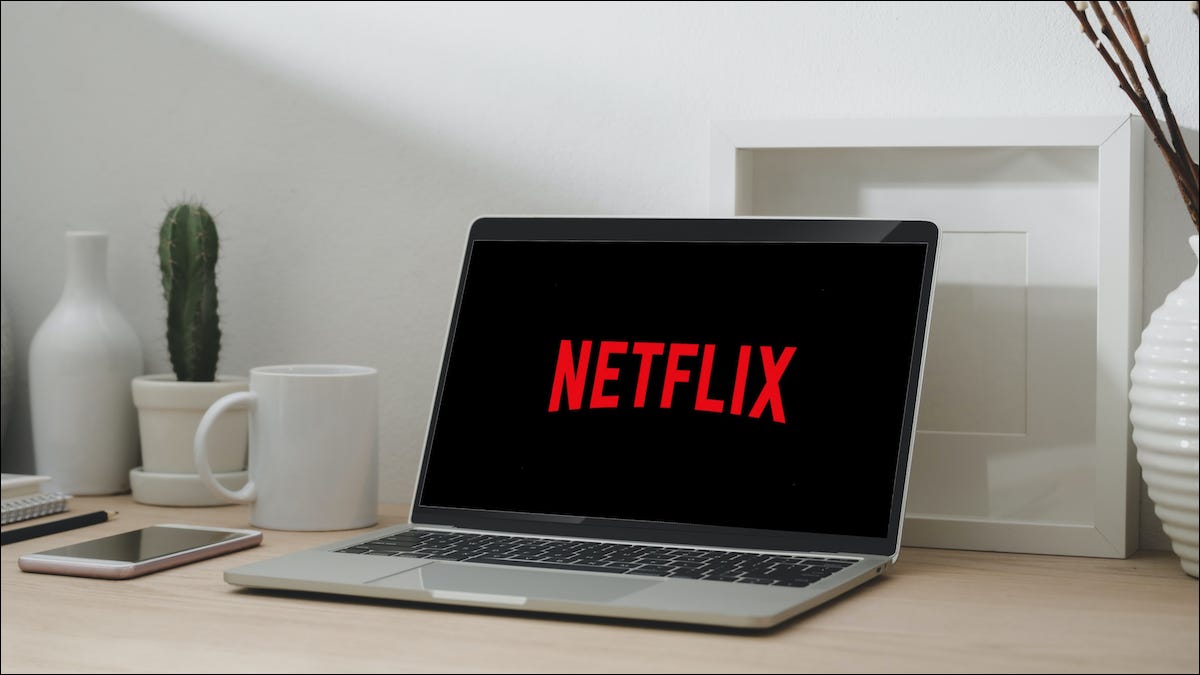 Logotipo de Netflix en una computadora portátil