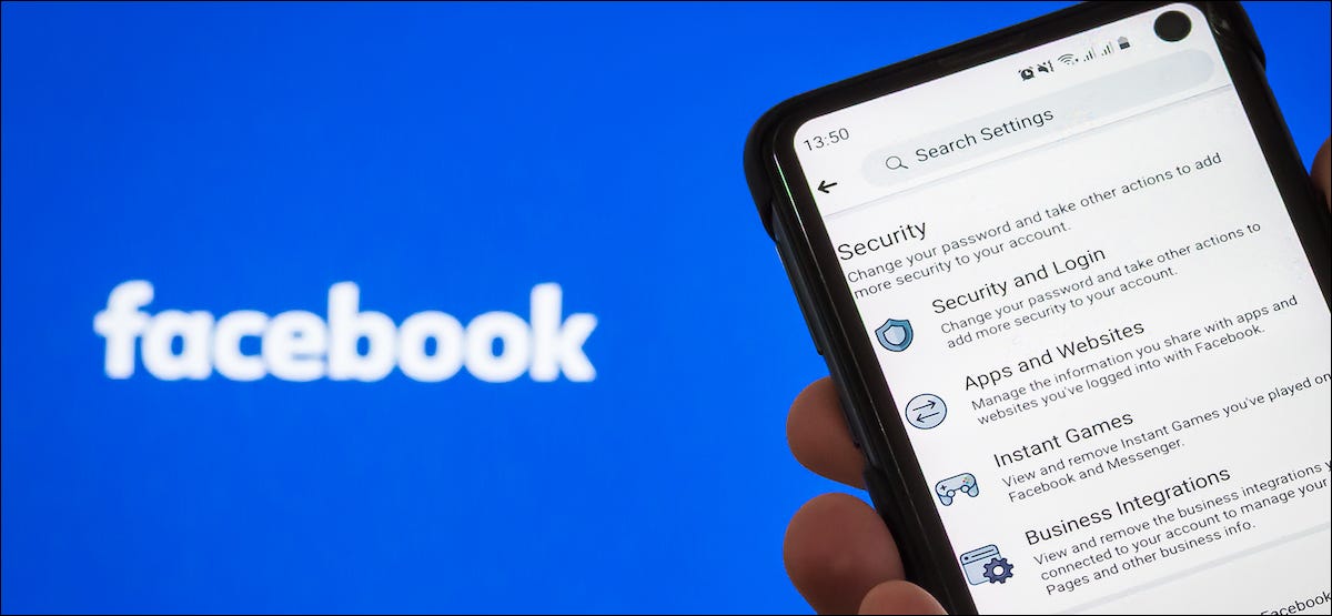Configuración de seguridad y privacidad de Facebook en un teléfono inteligente