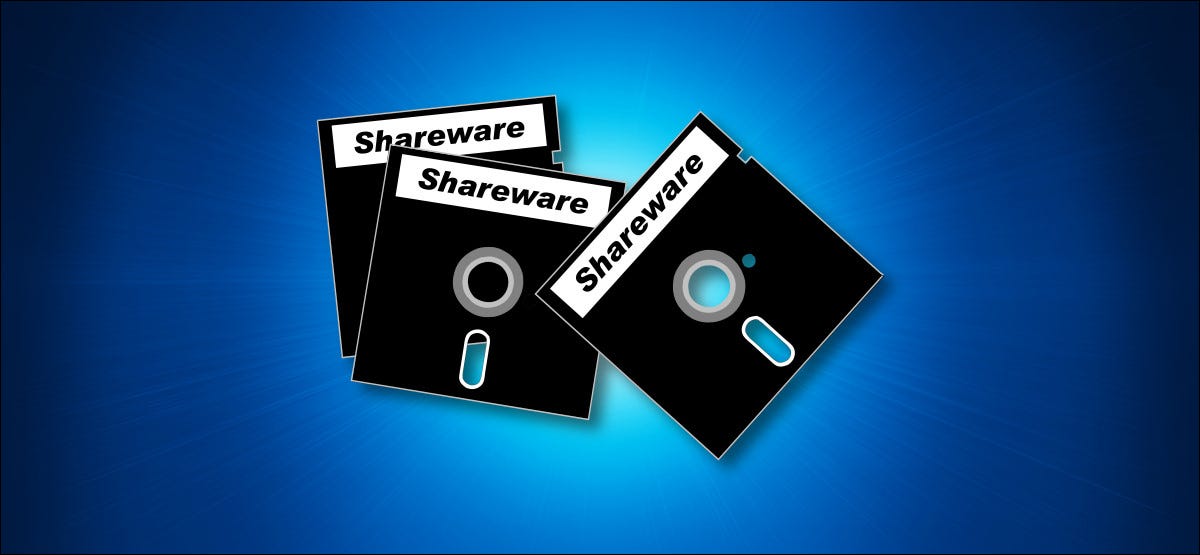 Una ilustración de discos shareware sobre un fondo azul.