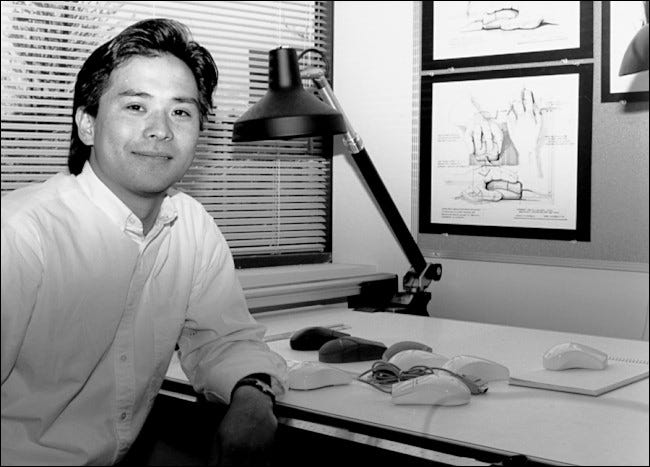 Steve Kaneko diseñando ratones en Microsoft, principios de la década de 1990.