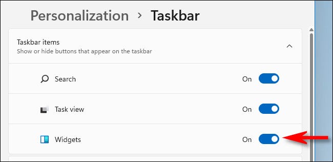 Puede desactivar o activar el botón de la barra de tareas de Widgets de Windows 11 en Configuración> Personalización> Barra de tareas.