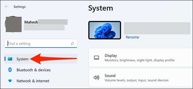 Seleccione "Sistema" en Configuración en Windows 11.