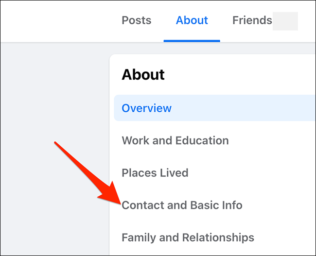 Selecciona "Contacto e información básica" en la pestaña "Acerca de" del perfil de Facebook.
