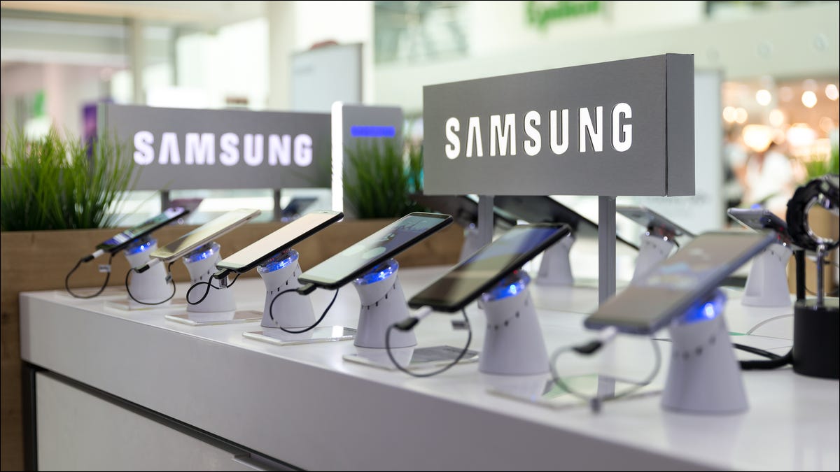 Teléfonos Samsung en exhibición