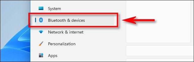 En la configuración de Windows 11, haga clic en "Bluetooth y dispositivos".