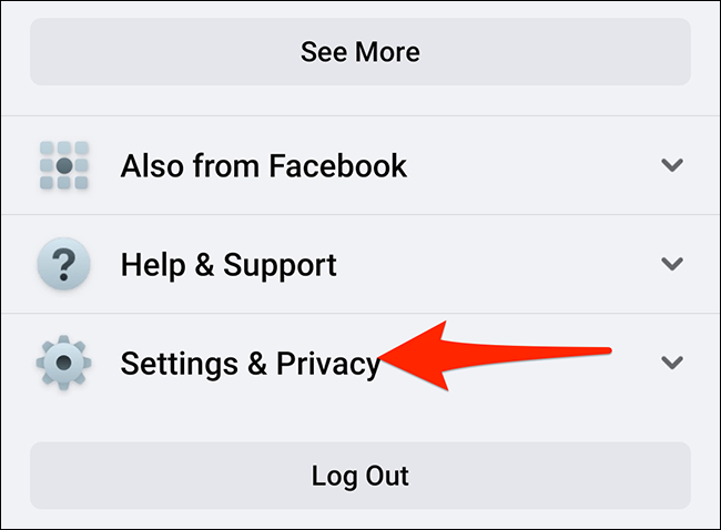 Seleccione "Configuración y privacidad" en el "Menú" de la aplicación de Facebook.