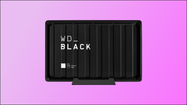 WD Black sobre fondo rosa