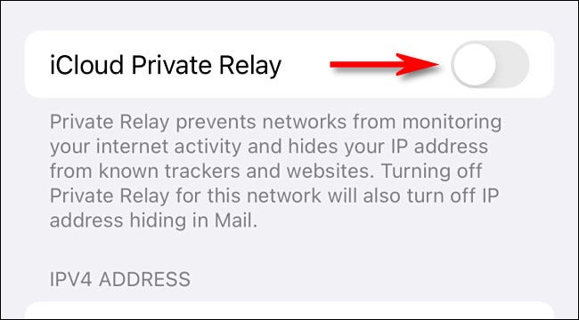 En la configuración de Wi-Fi, cambie "iCloud Private Relay" a "Off".