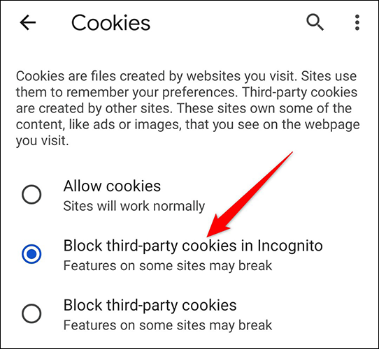 Active la opción "Bloquear cookies de terceros en incógnito" en la página "Cookies" en Chrome en dispositivos móviles.