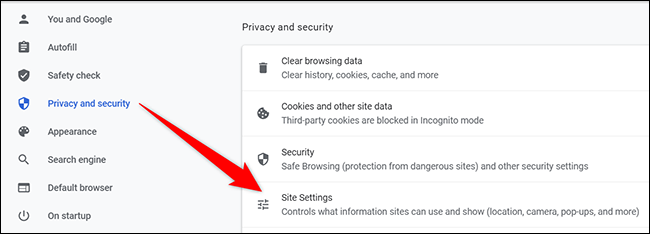 Seleccione "Configuración del sitio" en la página "Privacidad y seguridad" en Chrome en el escritorio.