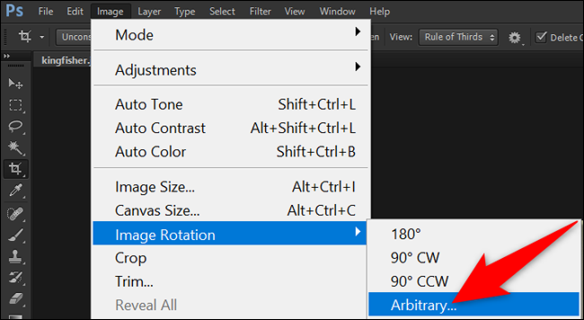 Haga clic en Imagen> Rotación de imagen> Arbitrario en Photoshop.